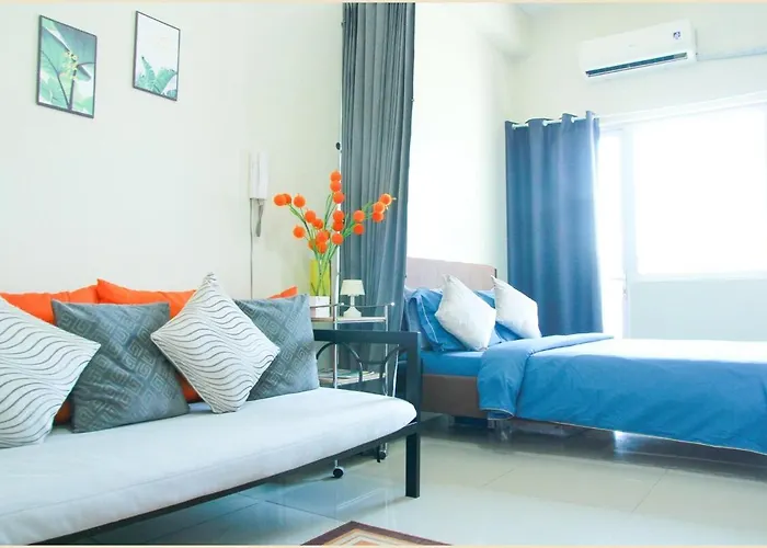 Breeze Lower Penthouse Apartment *