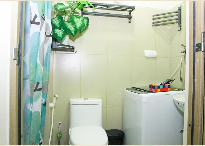 Apartment Breeze Lower Penthouse Manila